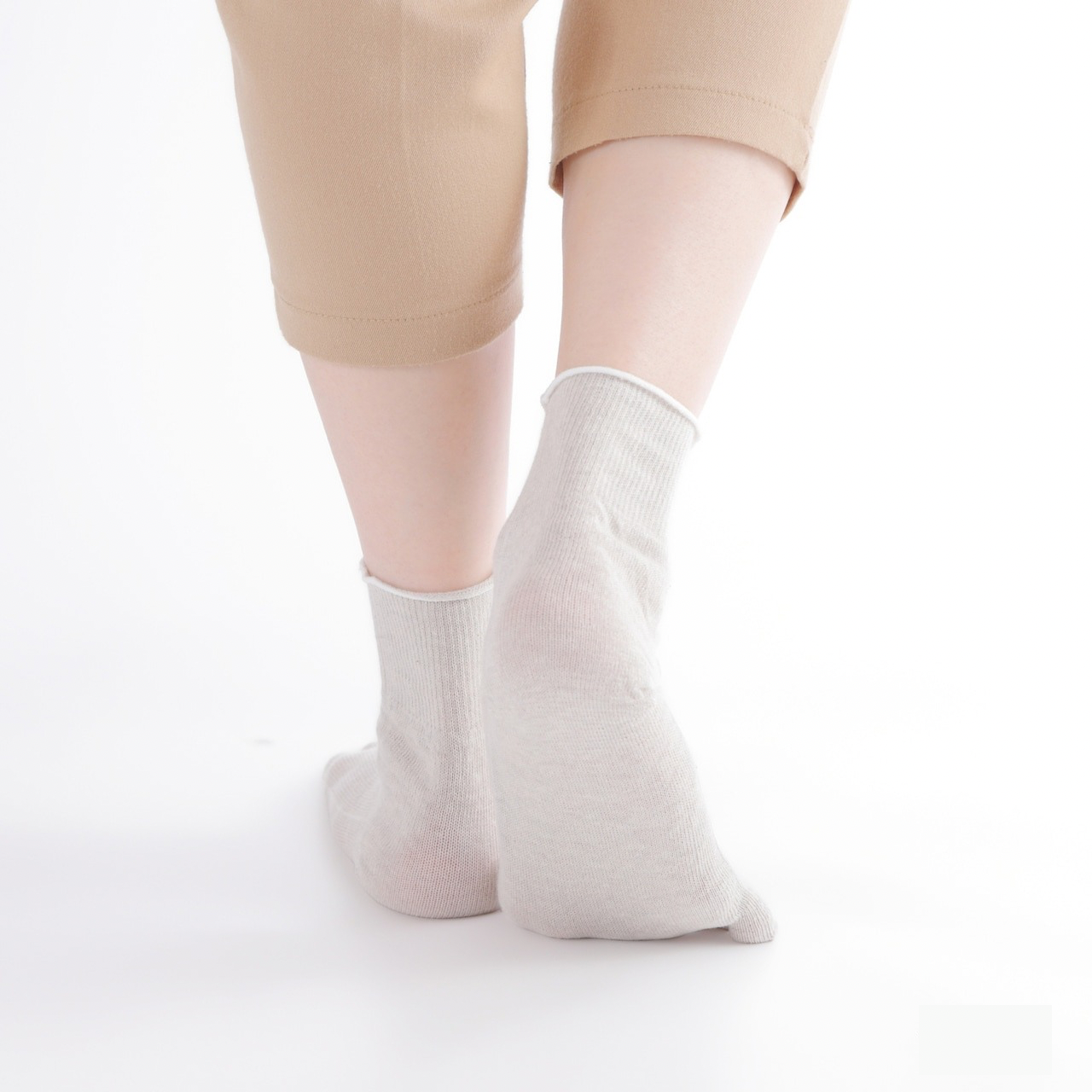 The socks your feet will thank you for | Japanese 5-Toe Wellness Socks