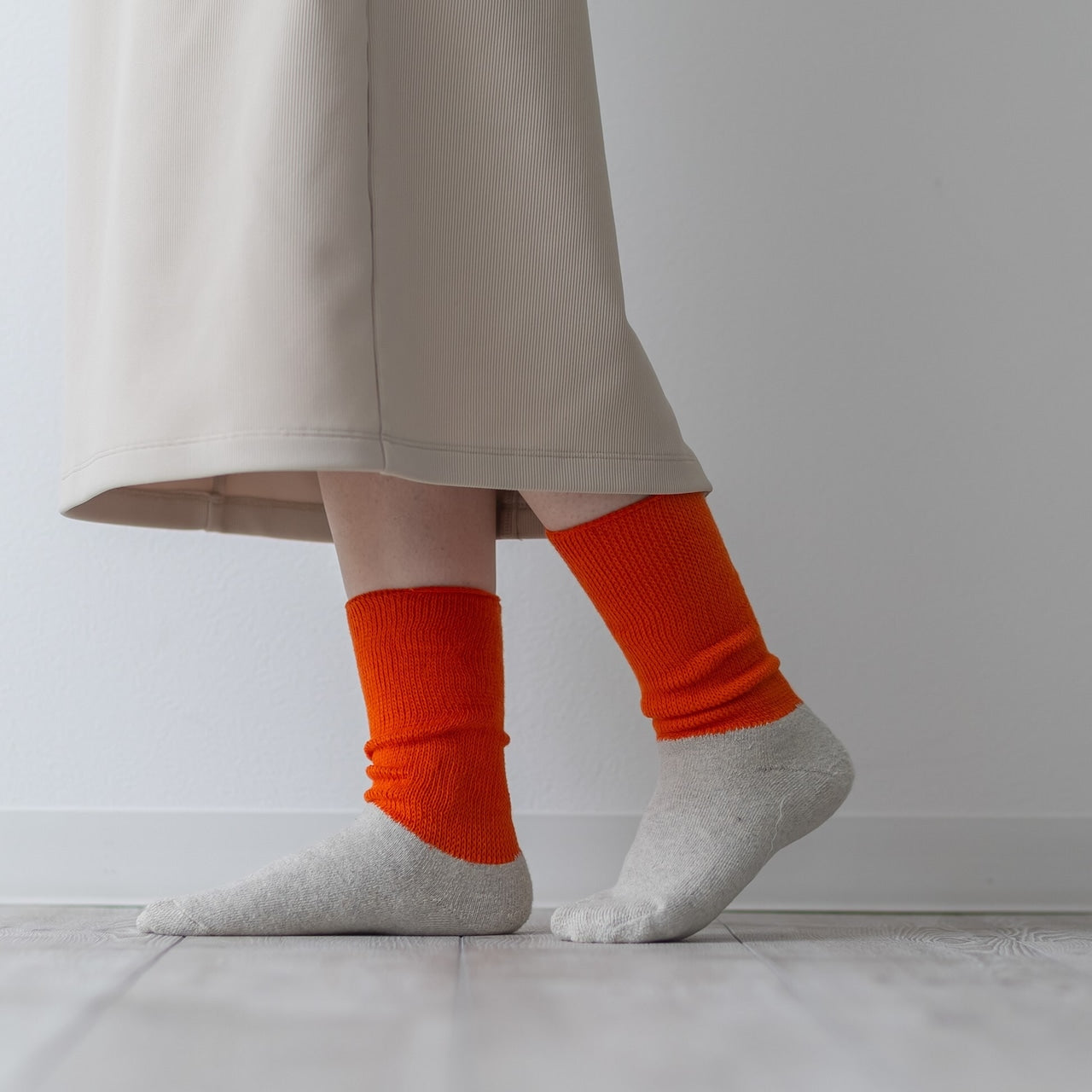 Japanese Charcoal Pile Socks — Cedar & Cypress Ceramic Charcoal, 99% Odor Elimination | Made in Japan