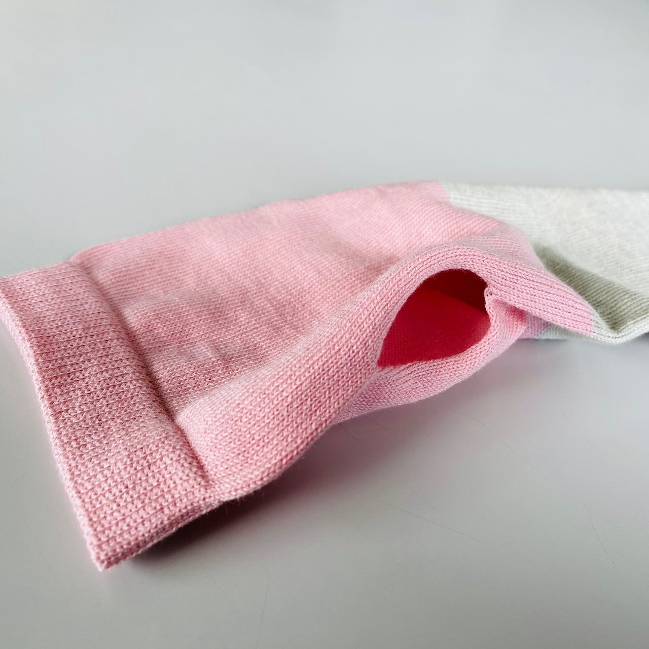 Japanese Charcoal Arm Cover — UV Protection 94%, Organic Cotton, Lightweight | Made in Japan