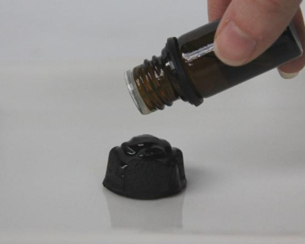 Japanese Ceramic Charcoal Decorative Pieces — Natural Deodorizer & Air Purifier, Set of 6 | Made in Japan